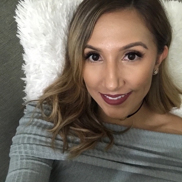 Meet your Posher, Silvia - Picture 2 of 3